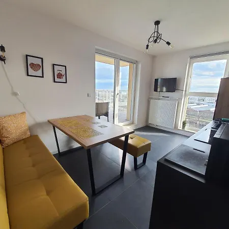 Apartament Krakowska Prestige شقة *